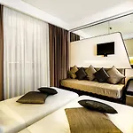 Smeraldo Hotel 3*