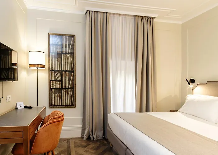 绿宝石酒店 酒店 3*