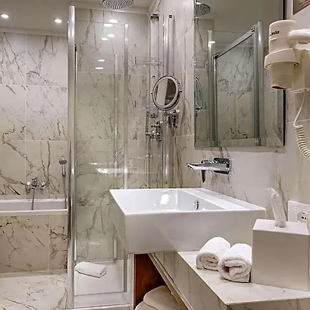 Smeraldo Hotel 3*