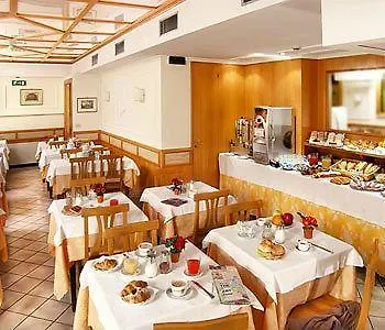 Otel Smeraldo